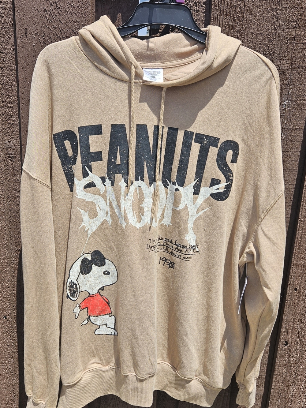 Peanuts Snoopy Beige Graphic Hoodie - Men's Casual Pullover